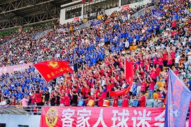 国安队新任主帅与新援的挑战与机遇